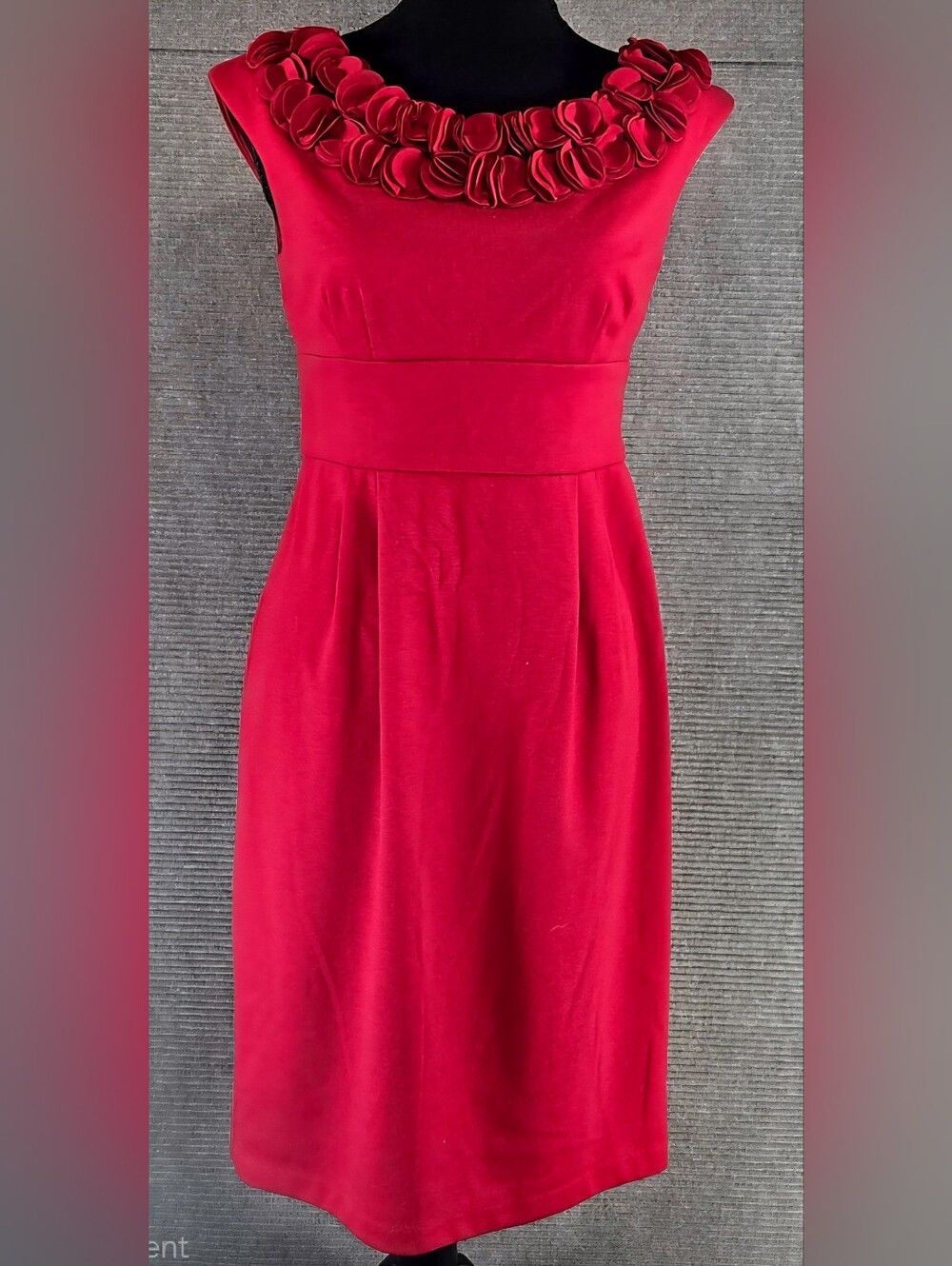 London Style Sleeveless Hot Pink Floral Trim Sheath Dress